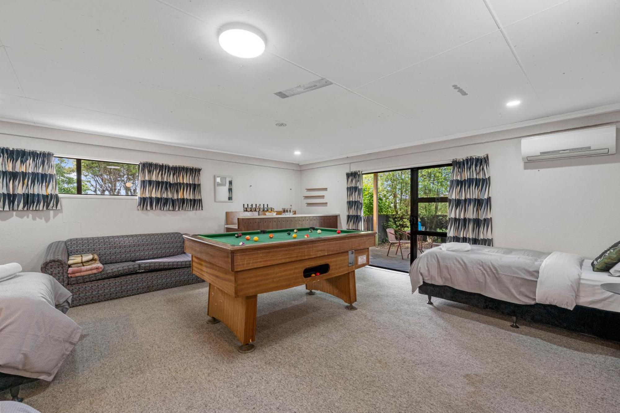 Ngaio Views - Lake Taupo Holiday Home 外观 照片