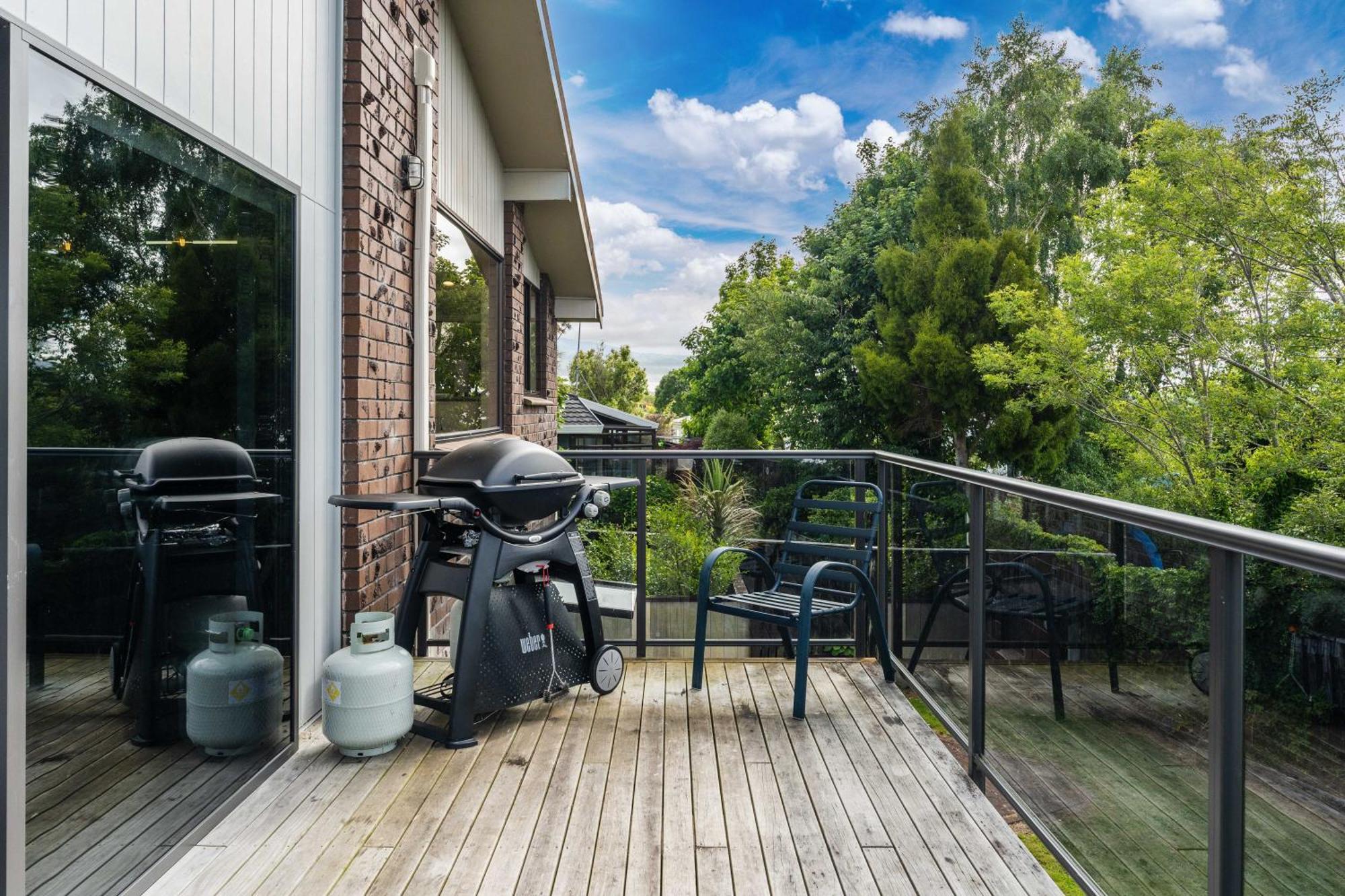 Ngaio Views - Lake Taupo Holiday Home 外观 照片